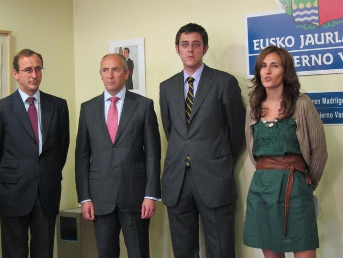 Alfonso Alonso, Josu Erkoreka, Eduardo Madina E Irune Aguirrezabal