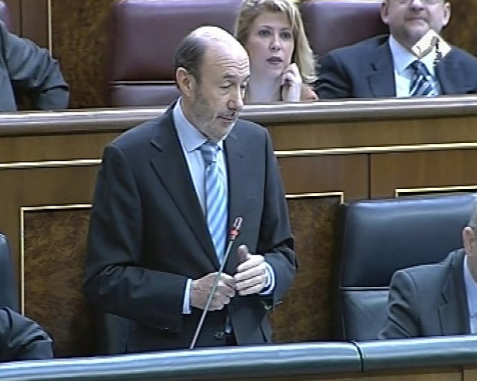 Rubalcaba: "El PP está cegado con la crítica"