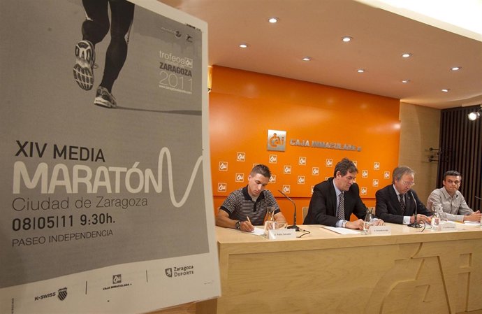 Presentación De La XIV Media Maratón 'Cai-Ciudad De Zaragoza'