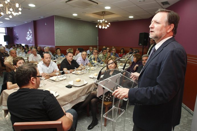 Iglesias En La Presentación De La Candidatura Del PSOE En Torrente De Cinca