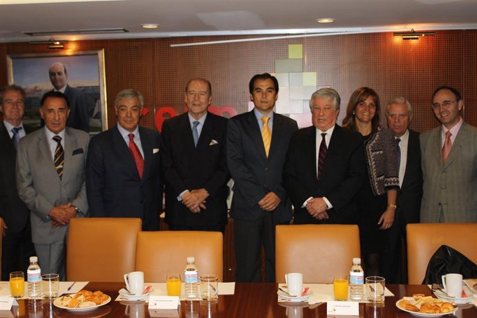 Reunión De José Antonio Nieto Con Empresarios Madrileños