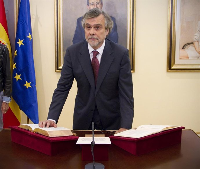 Ramón Ramos, en su toma de posesión como presidente del Centro de Investigacione