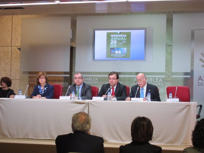Acto En La Asamblea De Extremadura