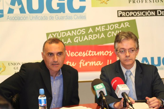 Alberto Moya (AUGC) Y Francisco Gracía (UO) Ofrecen Una Rueda De Prensa