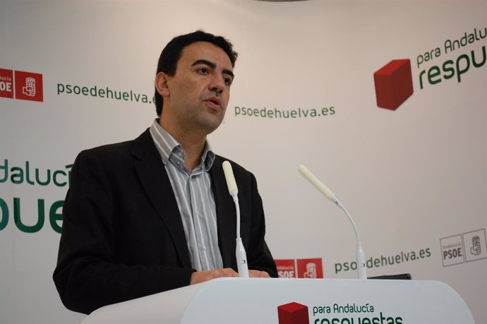 El Portavoz Del Gurpo Socialista En El Parlamento Andaluz, Mario Jiménez.