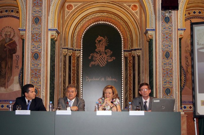 Miró Y Rus Intervienen En La Inauguración Del Congreso De Xàtiva.       