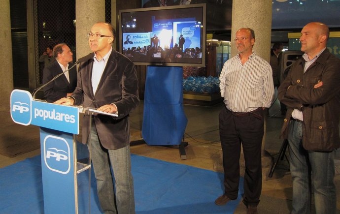 Inicio De La Campaña Electoral Del PP En Valladolid