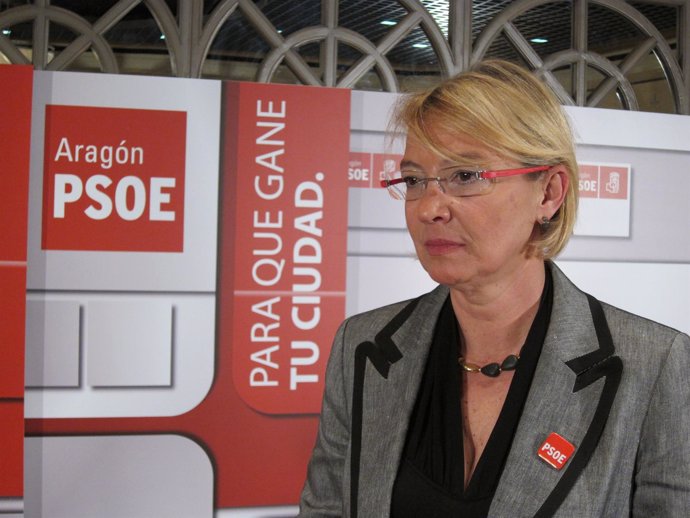 La Candidata Del PSOE A La Presidencia De Aragón, Eva Almunia.