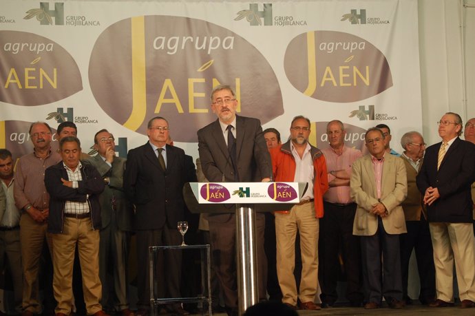 Presentación De Agrupajaén En Guarromán. 