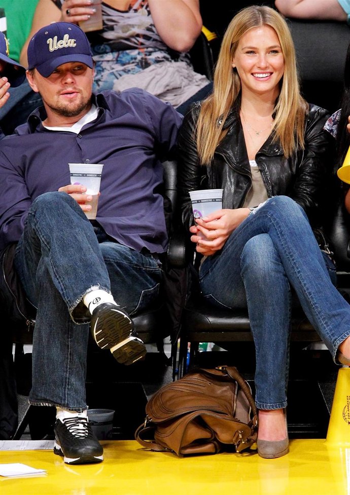  Leonardo Dicaprio Y Bar Refaeli 