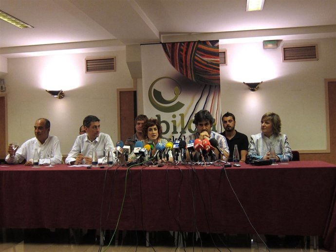 Rueda De Prensa De Bildu.