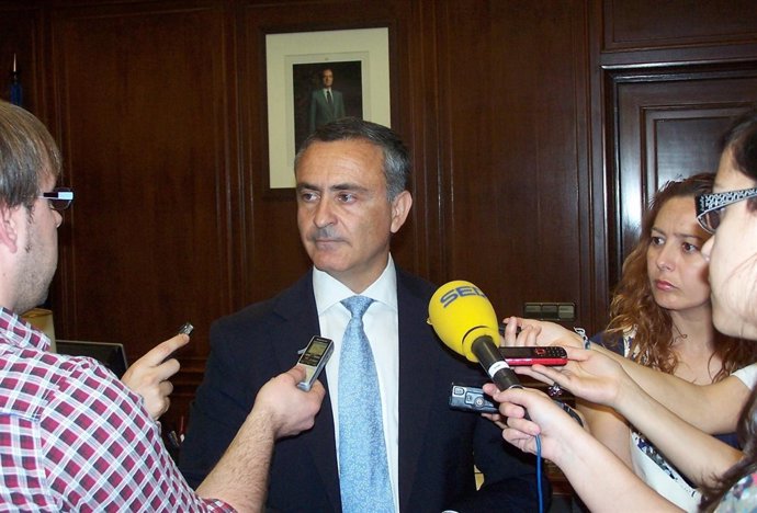 DIPUTACION NOTA PRESIDENTE USERO AGUA BENIZAL?N, TAHAL, ALCUDIA 6.5.11