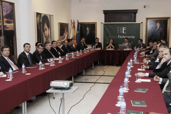 La Conselleira De Facenda Ante Los Inversores