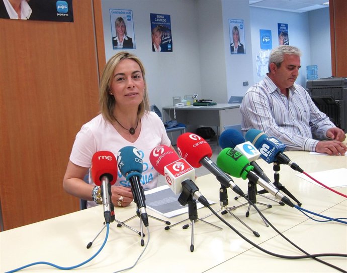 Sonia Castedo Durante La Presentación Del Programa Electoral Del PP