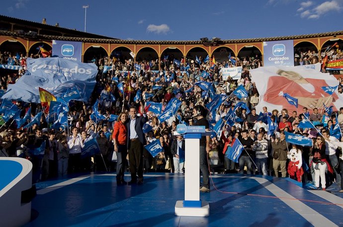 MARIANO RAJOY Y MARIA DOLORES DE  COSPEDAL EN TOLEDO