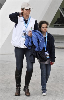 La Infanta Elena Y Victoria Federica En Valencia