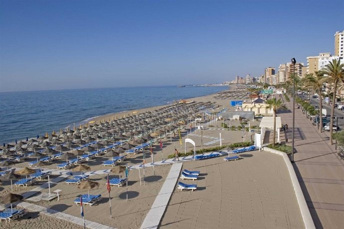 Playa De Los Boliches 