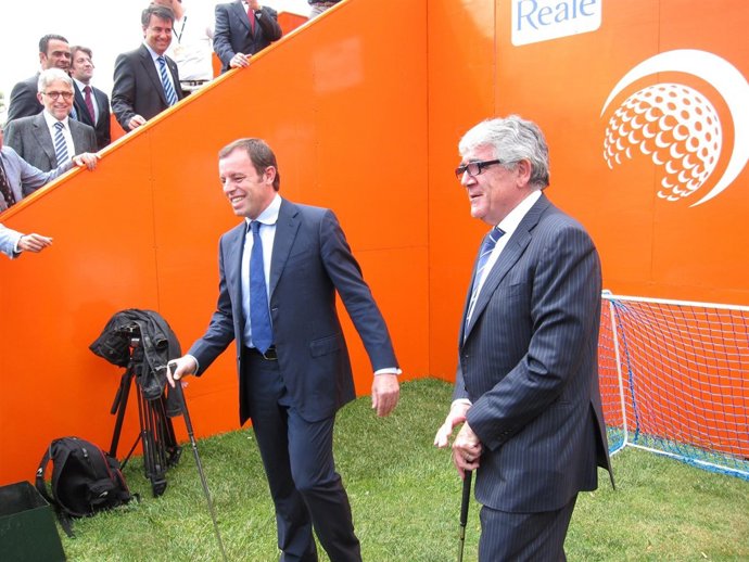 El FC Barcelona Y El RCD Espanyol Celebran En El RCG El Prat La Comida De Direct