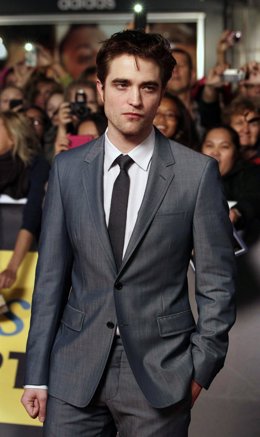 Robert Pattinson