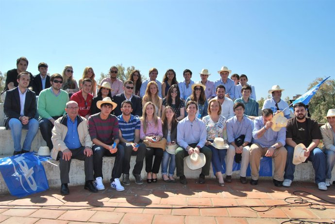 Rudi En El Acto Con Los Jóvenes