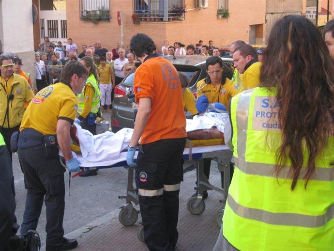 Labores De Los Sanitarios Tras El Suceso