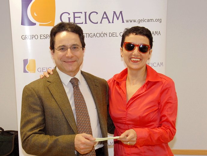 Luz Casal Dona 62.000 Euros A GEICAM