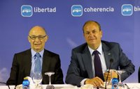 Montoro afirma que la regulación del Gobierno "estrangula" el crédito a familias y empresas