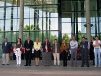 La presidenta de la Asamblea y diputados guardan 5 minutos de silencio por la última víctima de violencia de género