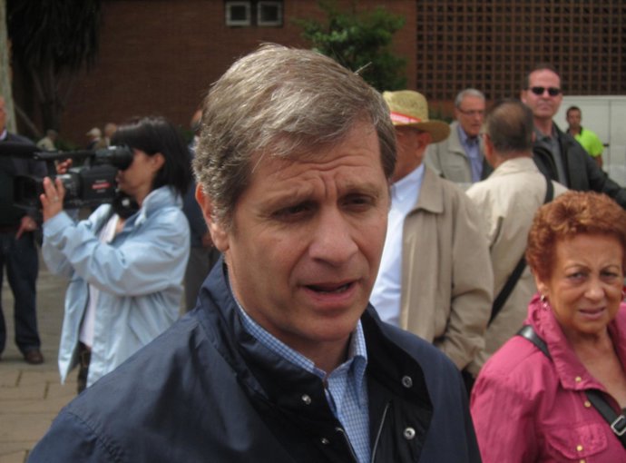 Alberto Fernández, Candidato Del PP A Barcelona
