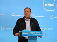 Monago recuerda que "el Zapatero portugués" ha tenido dos legislaturas para comenzar las obras del AVE