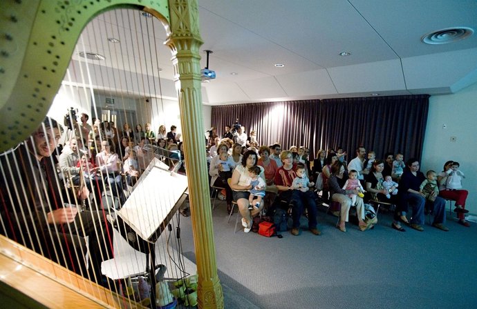Bebés En El Concierto
