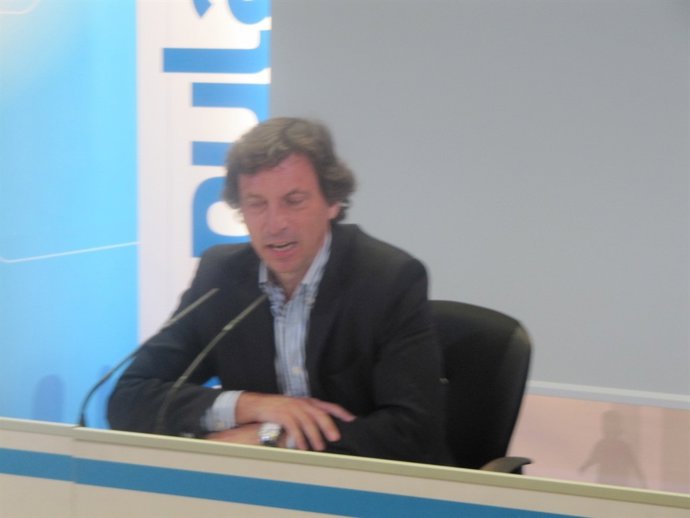 Isern En Rueda De Prensa