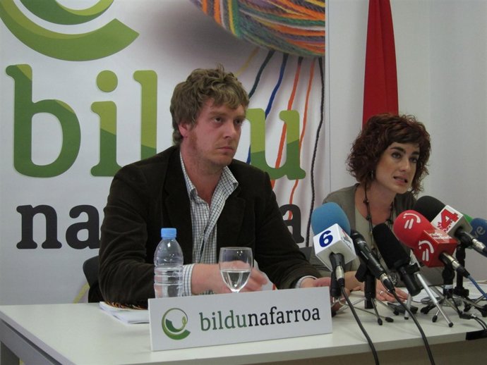 Los Candidatos De Bildu Al Parlamento De Navarra Maiorga Ramirez Y Bakartxo Ruiz
