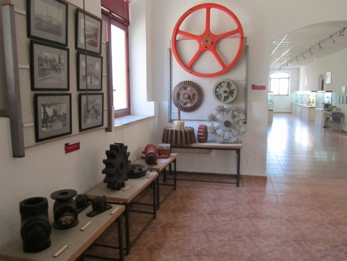 Colección Piezas  De La Maquinista De Levante 