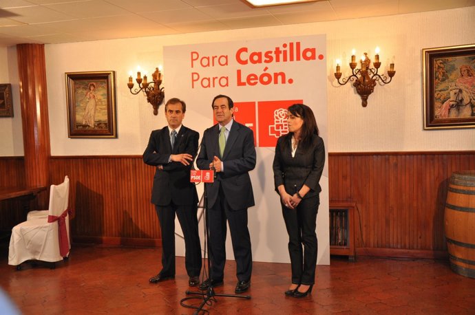Luis Briones, José Bono Y María Fernanda Blanco