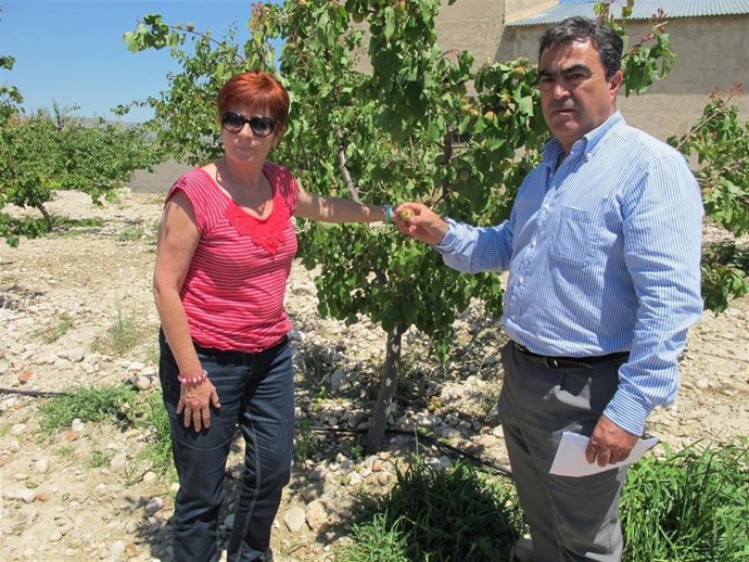 Begoña García Retegui Y Jesús Navarro