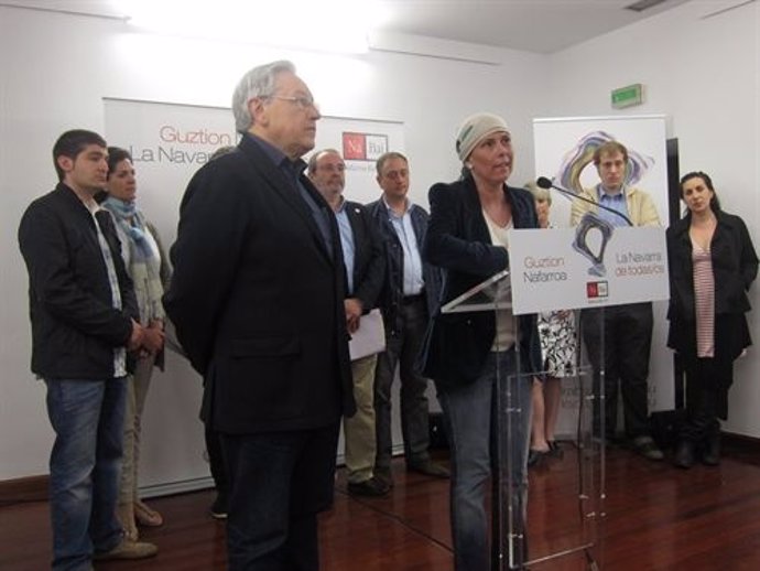 Uxue Barkos, En Una Rueda De Prensa Durante La Campaña Electoral.