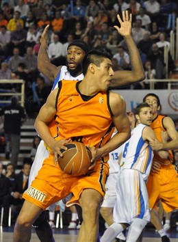 Gustavo Ayón (Baloncesto Fuenlabrada) 