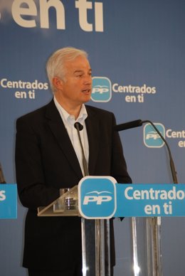 El Candidato Del PP A La Alcaldía De Zaragoza, Eloy Suárez