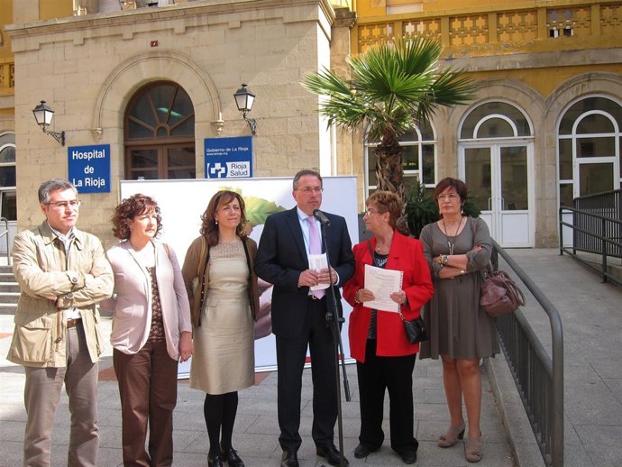 Aldama, En Un Momento De La Rueda De Prensa