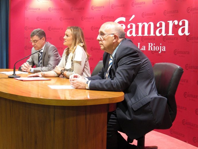 Lagunilla, Lacarra Y Nicolás