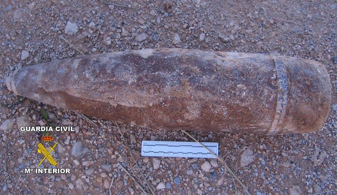 Proyectil De La Guerra Civil Encontrado En Albolote