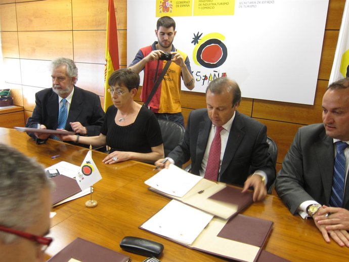 Barceló Sobre Fondo De Competitividad