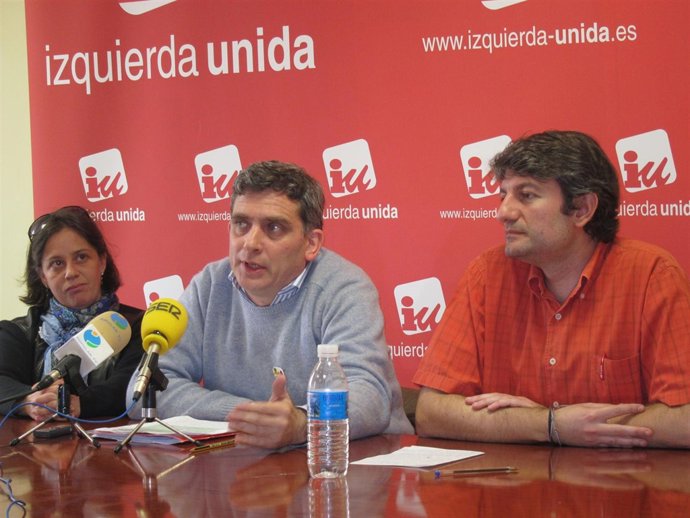 Pérez, Moreno Y Ollero, Durante La Rueda De Prensa