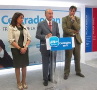 De la Torre asegura sentirse "ganador" tras el debate con María Gámez y Moreno Brenes