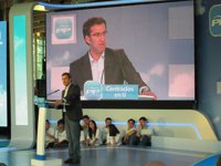 Feijóo apela a extender a España el "peregrinaje del cambio" y cambiar "un presidente con ideas peregrinas"