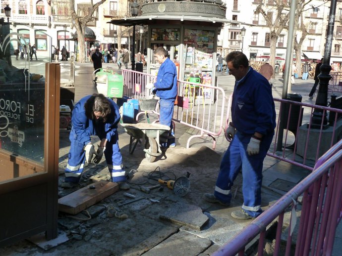 Obreros, albañiles, obras construccion, empleo