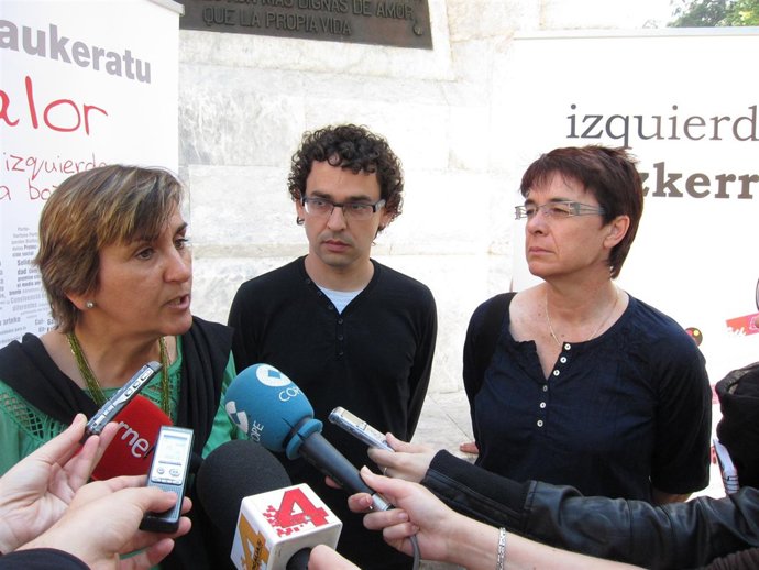 Los Candidatos De I-E Marisa De Simón, Txema Mauleón Y Edurne Eguino.