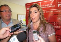 PSOE-A acusa a Arenas de pretender "coaccionar la libertad" de los ciudadanos por la "vía de los notarios"