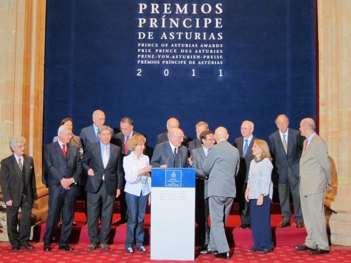 Jurado De Ciencias Sociales